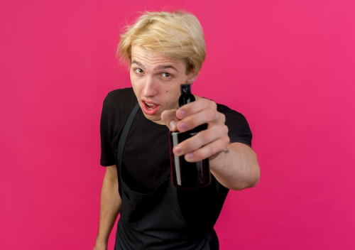 Pepper Spray, Stun Gun & Flashlight: 3-in-1 Safety